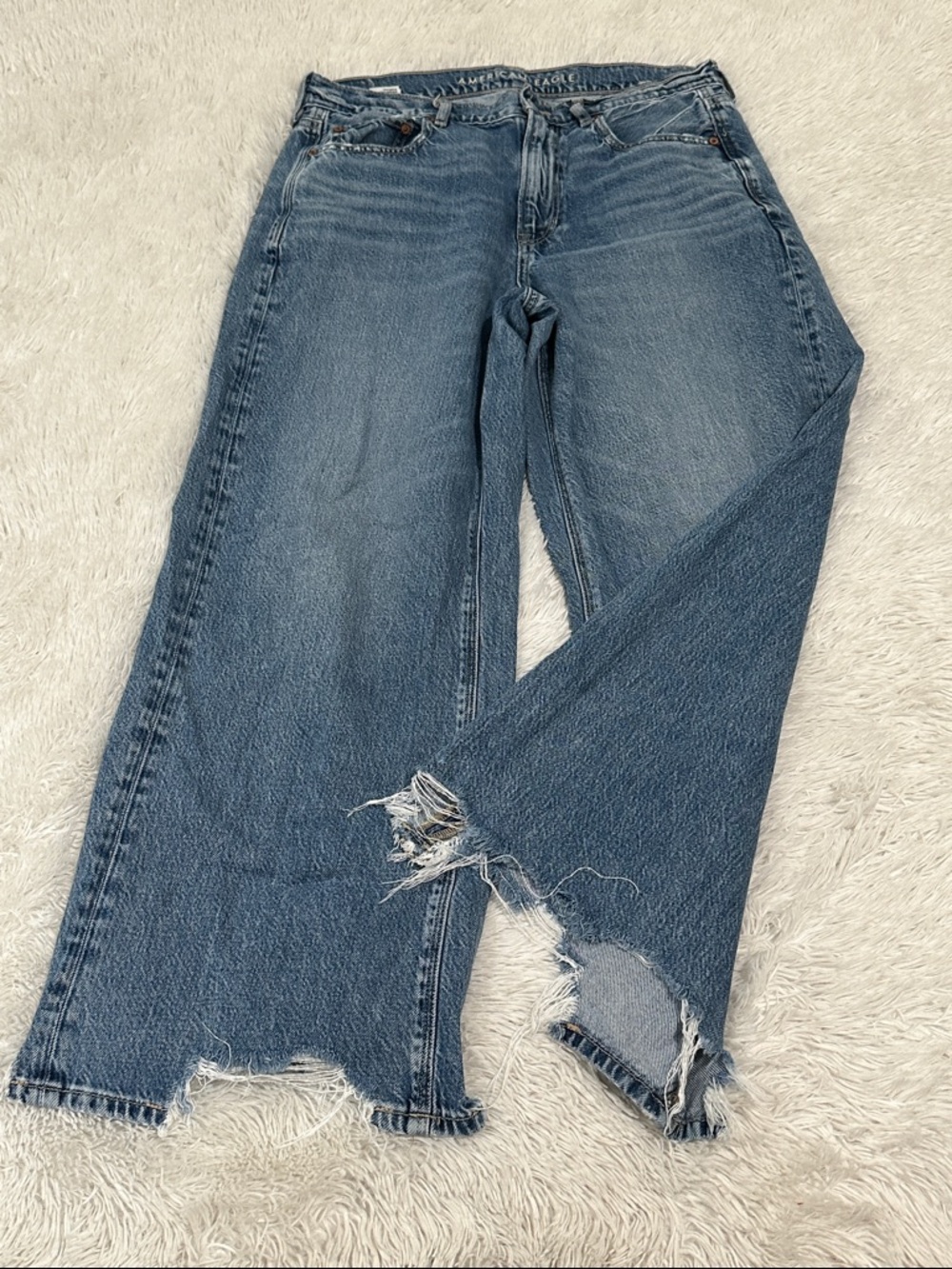 🏠 American Eagle Super High Rise Baggy Wide Leg Jeans